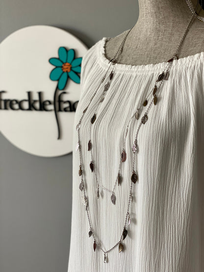 Collier Feuille Cascade – Longue chaîne à superposition avec feuilles en argent et métaux mélangés en cascade