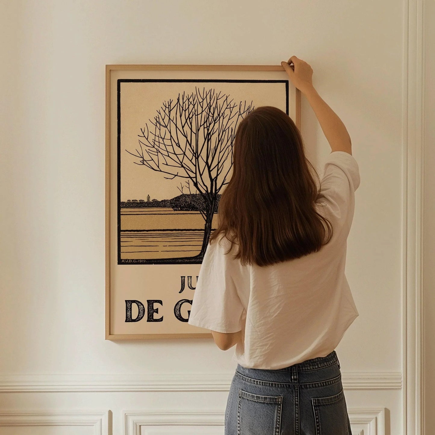 Julie de Graag - Fleur nue | Dessin vintage beige (disponible encadré prêt à accrocher ou sans cadre)