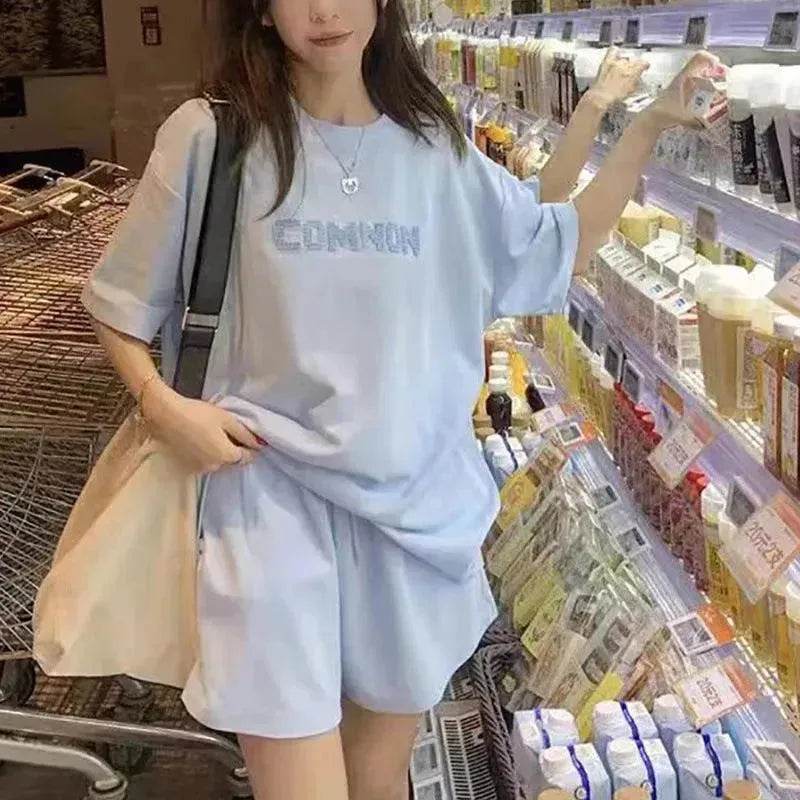 T-shirt ample amincissant à manches courtes Short taille haute à jambes larges