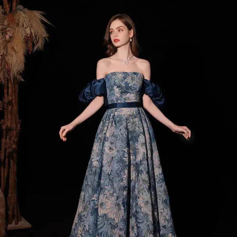 Robe de soirée bustier bleue style tableau princesse luxueuse avec jupe en forme de bol