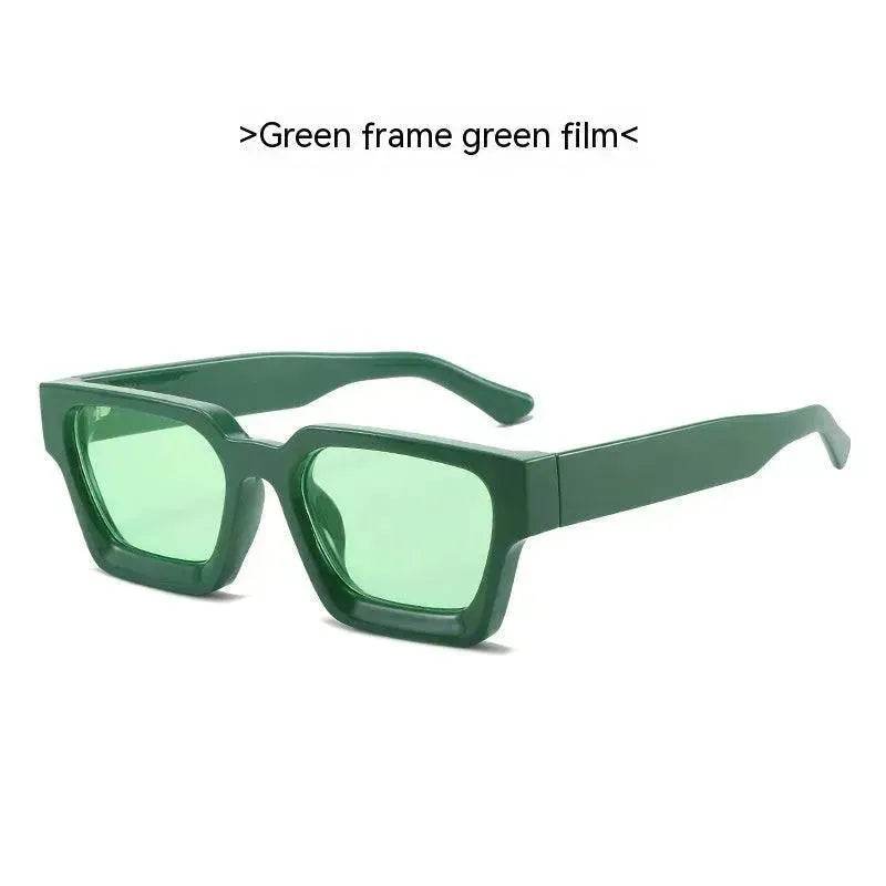 Thick Frame Sunglasses - Minimalist And Versatile