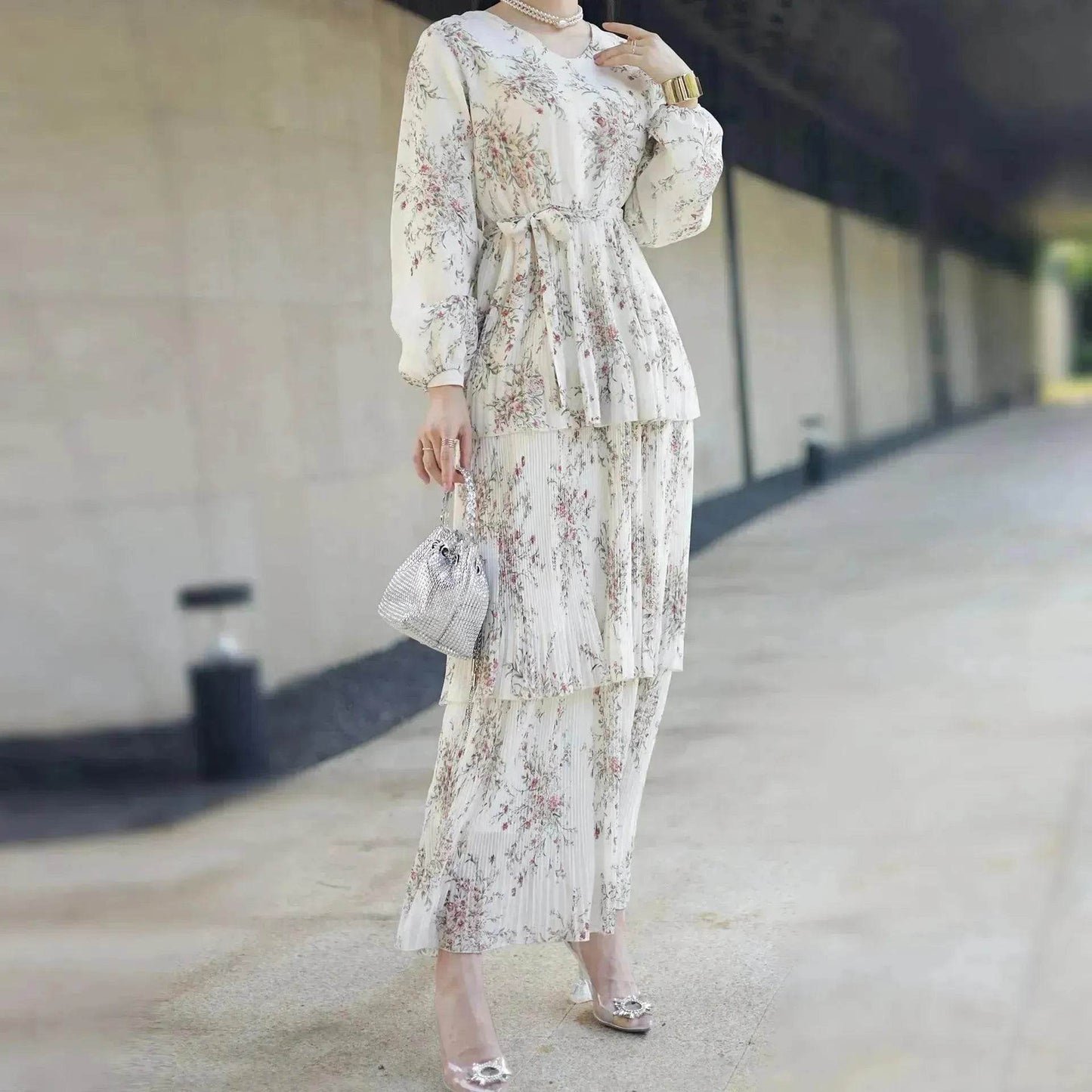 Modest Pleated Skirt Dress for Middle East Women