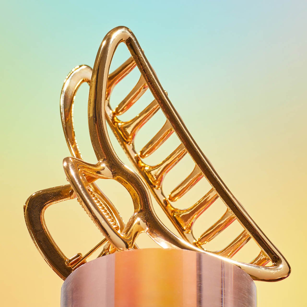 Open Shape Claw Clip – Gold