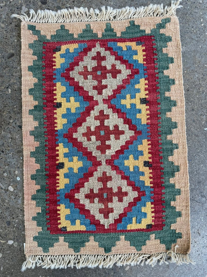 Persian Shiraz Kilim Rug | 1' 7" x 2' 2"
