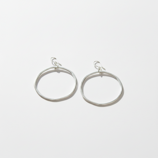Boucles d'oreilles créoles en argent plaqué