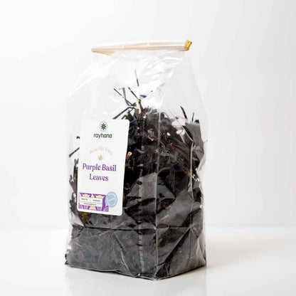 Feuilles de basilic pourpre séchées