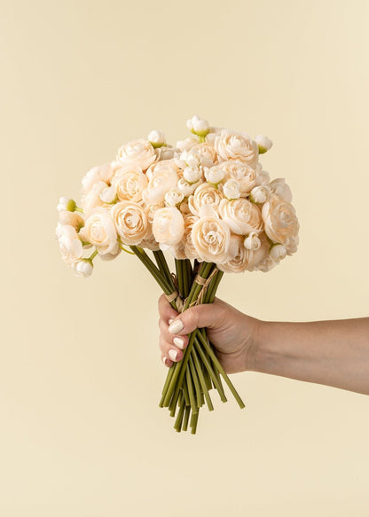 Ranunculus Bouquet – Cream