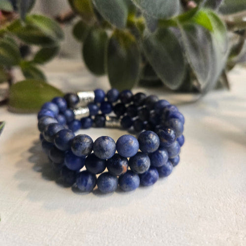 Sodalite Gemstone Bead Bracelet | The Stone of Communication