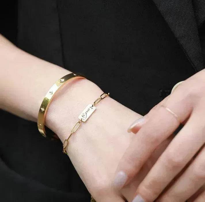 Bracelet étoile en acier titane plaqué or 18 carats pour femme Bracelet doré