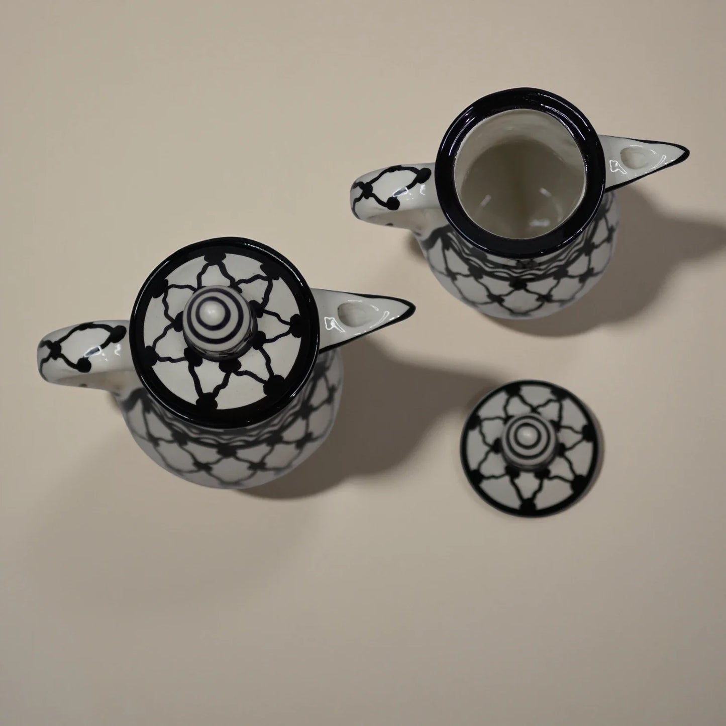 Palestinian Coffee Jug 17x17x26 cm