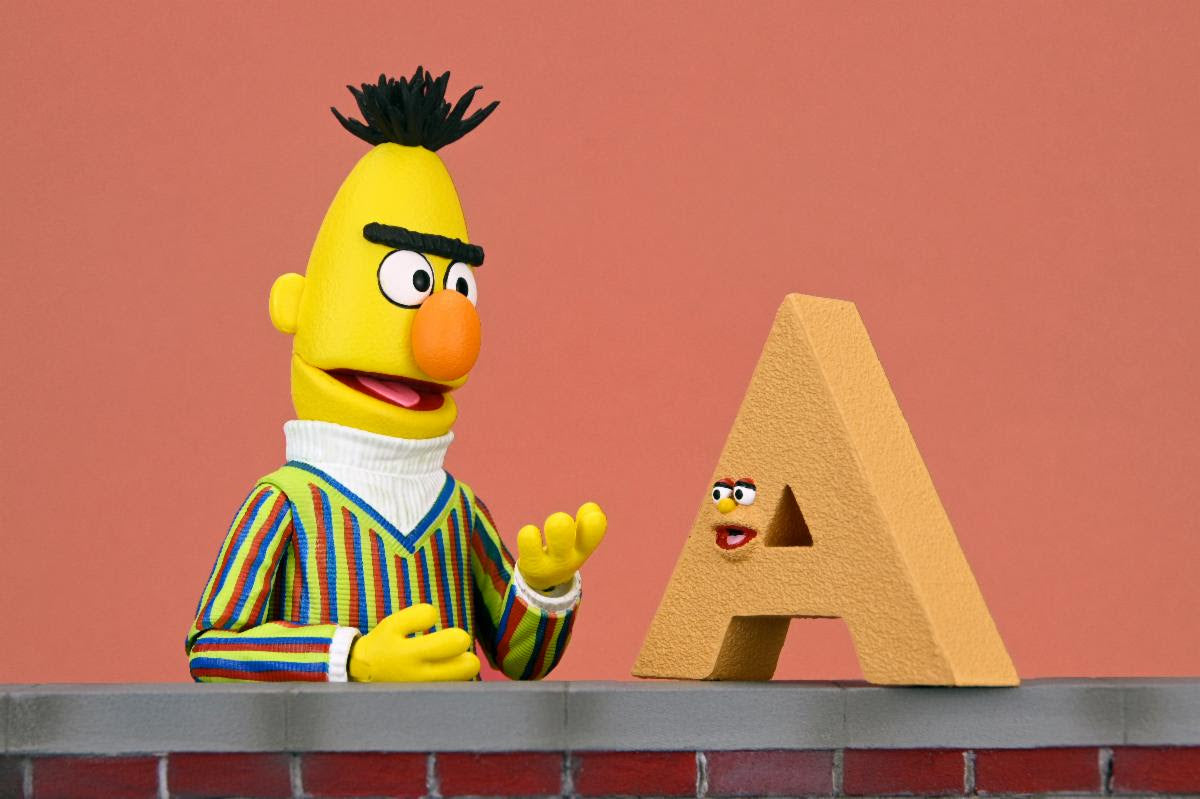 Sesame Street - 7” Scale Action Figure - Ultimate Bert (Sub-Par Packaging)